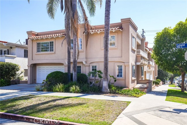 1078 W 10th Street, San Pedro CA: https://media.crmls.org/medias/59a896f2-a776-4da4-841d-035ae66391dc.jpg