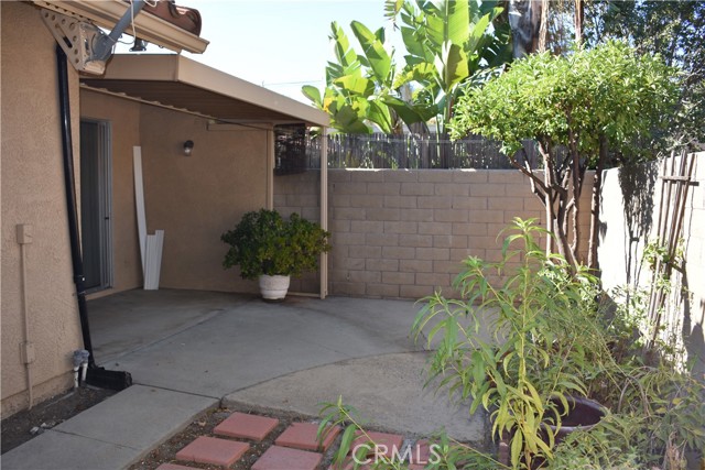 Detail Gallery Image 12 of 13 For 939 W Pine St #E,  Upland,  CA 91786 - 2 Beds | 2 Baths
