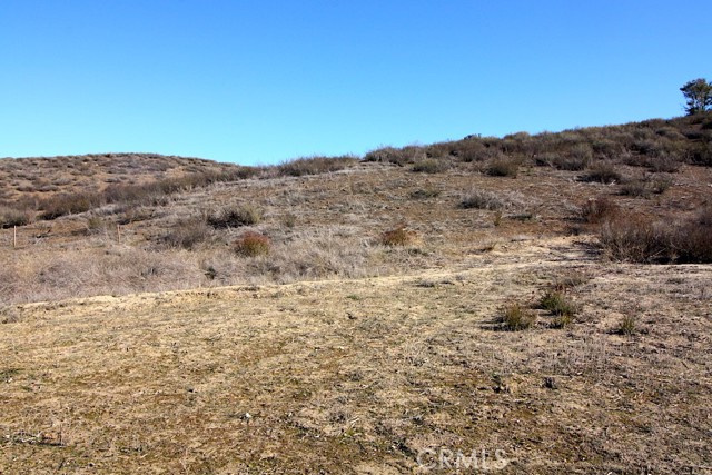 33687 N Sidney Circle, Winchester CA: https://media.crmls.org/medias/59a99542-7389-43a6-b9ee-5898700a0d94.jpg