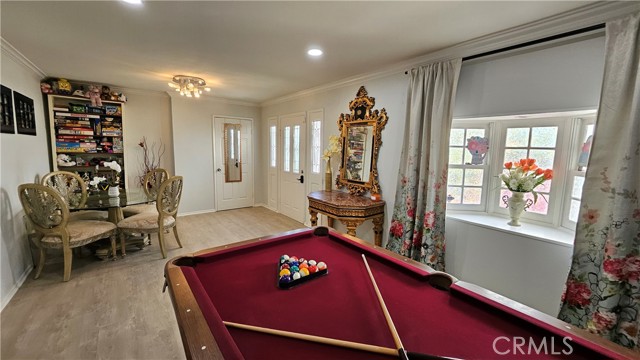 Detail Gallery Image 5 of 44 For 17912 Gridley Rd, Artesia,  CA 90701 - 4 Beds | 3 Baths