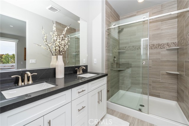 1450 Sea Lane, San Pedro CA: https://media.crmls.org/medias/59aba648-99f6-493e-8866-6706ccd1e80d.jpg