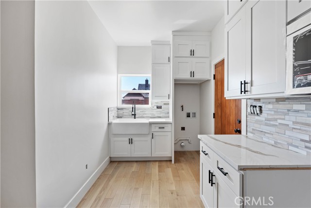 Detail Gallery Image 52 of 61 For 23670 Shirwaun, Apple Valley,  CA 92307 - 6 Beds | 4 Baths