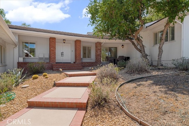 Image 1 of 39 For 23760 Oakfield Road