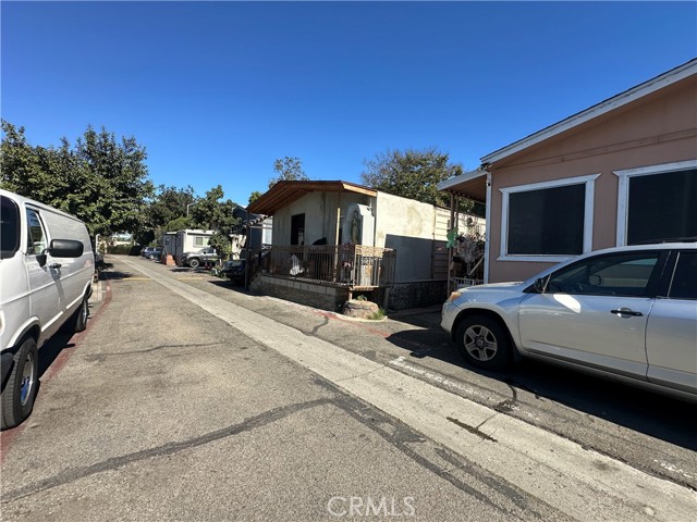 Detail Gallery Image 4 of 7 For 6665 Long Beach Bld 18a,  Long Beach,  CA 90805 - 3 Beds | 2/1 Baths