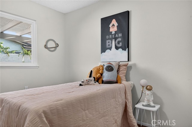 Image 42 of 59 For 13077 Bagatelle