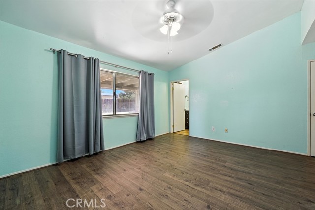 Detail Gallery Image 12 of 26 For 13036 Petaluma Rd, Victorville,  CA 92392 - 3 Beds | 2 Baths