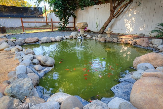 1022 Sir William Court, Chico CA: https://media.crmls.org/medias/59b25d1a-4a75-4753-b31b-932a62263b87.jpg