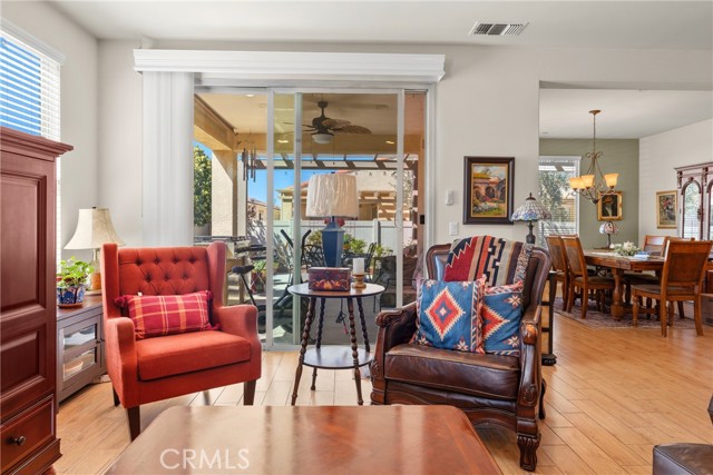 Detail Gallery Image 10 of 37 For 19120 Tiempo, Apple Valley,  CA 92308 - 3 Beds | 2 Baths