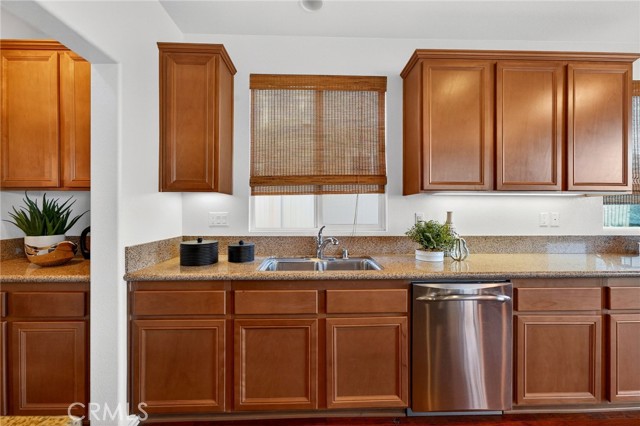 Detail Gallery Image 20 of 52 For 4154 Alderwood Pl, Lake Elsinore,  CA 92530 - 5 Beds | 3 Baths