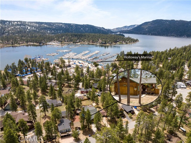 Detail Gallery Image 5 of 23 For 39789 Forest Rd, Big Bear Lake,  CA 92315 - 3 Beds | 2 Baths