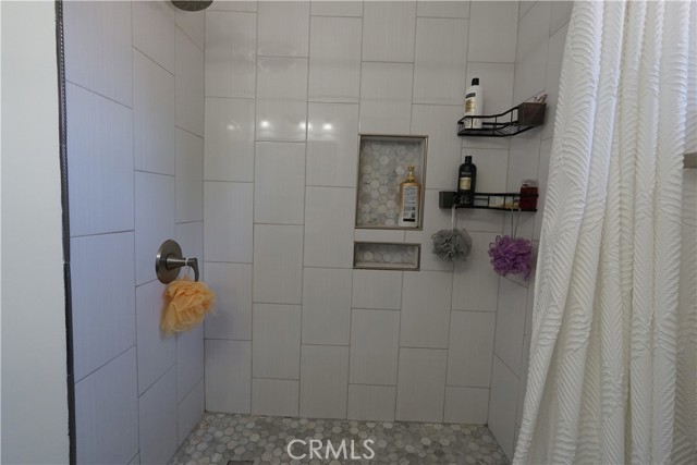 Detail Gallery Image 25 of 26 For 9327 Stanwin Ave, Arleta,  CA 91331 - 4 Beds | 2 Baths