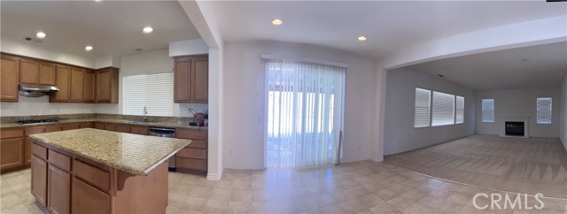 14336 Saline Drive, Eastvale CA: https://media.crmls.org/medias/59b5452b-c979-4080-aabf-3d82578a6294.jpg
