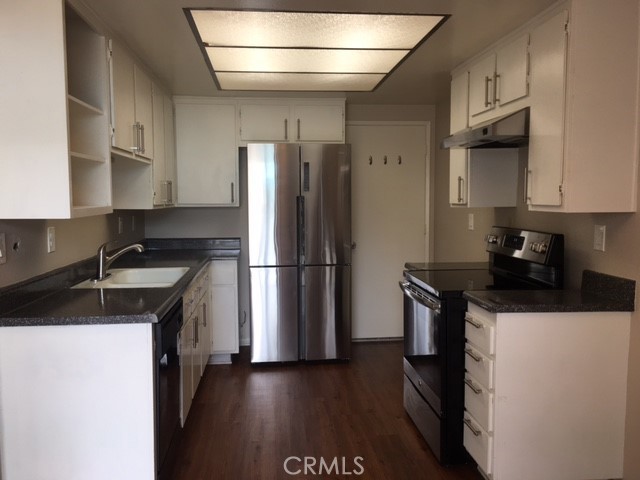 MLS# OC23106672