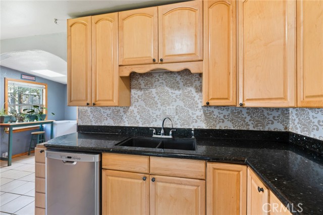 Detail Gallery Image 10 of 29 For 3640 Huntington Ave, Clearlake,  CA 95422 - 3 Beds | 1 Baths