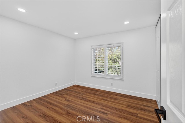 Detail Gallery Image 34 of 41 For 1527 Greenpoint Dr., Corona,  CA 92878 - 4 Beds | 2/1 Baths