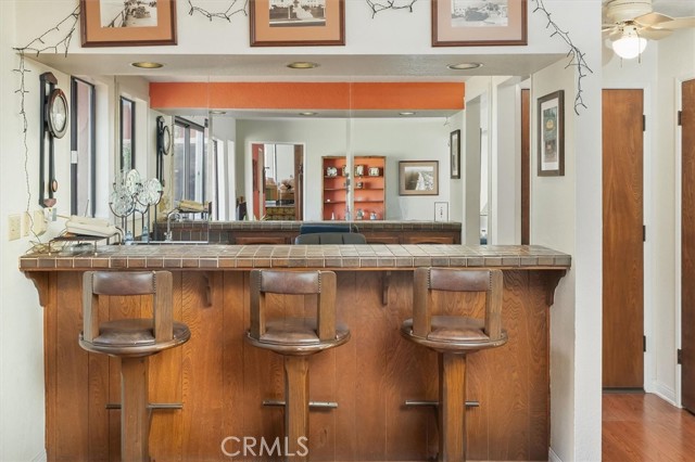 537 3rd Street, Manhattan Beach CA: https://media.crmls.org/medias/59b7ca6a-51ce-4768-8ac4-5c91bbeab0d1.jpg