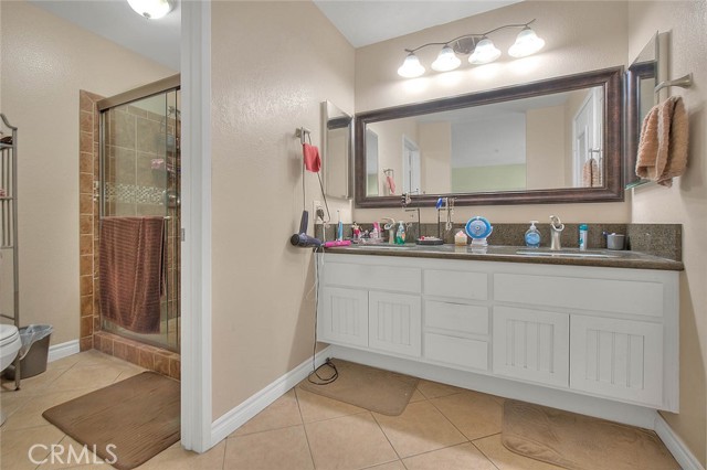 Image 43 of 65 For 5 Navajo Trail Lane