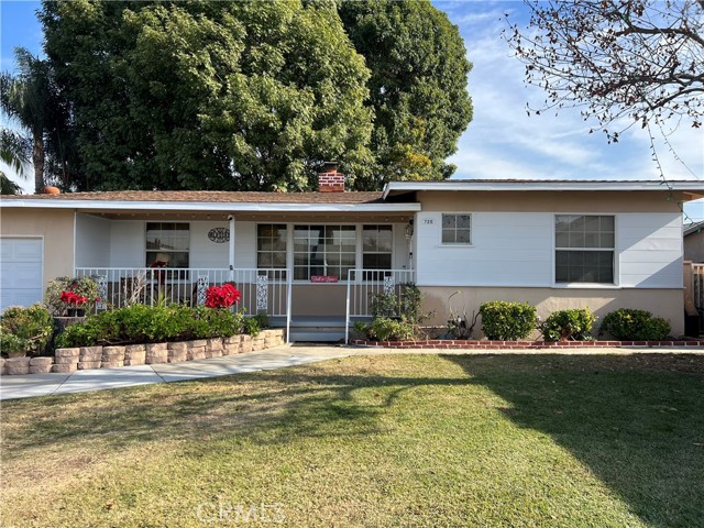 Detail Gallery Image 1 of 10 For 720 S Shasta St, West Covina,  CA 91791 - 3 Beds | 2 Baths