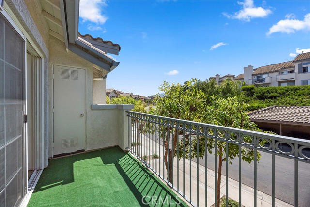 7833 E Quinn Drive, Anaheim Hills CA: https://media.crmls.org/medias/59b96bbe-3ced-42cf-8981-372dd9dca36c.jpg
