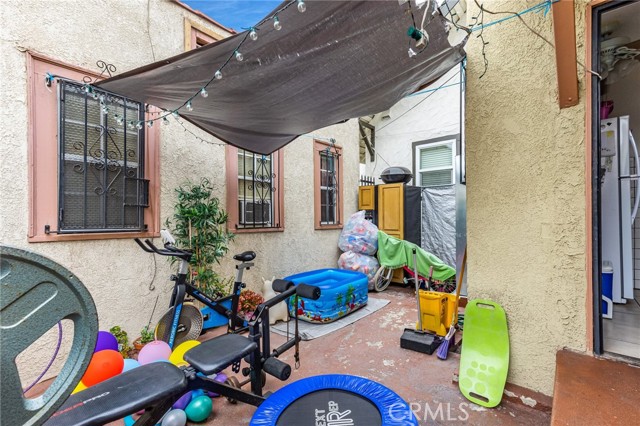 Detail Gallery Image 20 of 43 For 928 S Breed St, Los Angeles,  CA 90023 - – Beds | – Baths