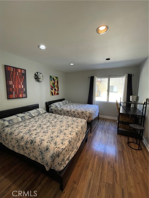 5460 White Oak Avenue, Encino CA: https://media.crmls.org/medias/59bc78b0-a933-4a49-99b4-670ffbf01be5.jpg