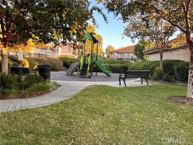 Detail Gallery Image 44 of 54 For 21 Silktassel, Rancho Santa Margarita,  CA 92688 - 1 Beds | 1 Baths