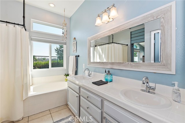 Detail Gallery Image 11 of 24 For 2201 Wagon Train St, Corona,  CA 92878 - 4 Beds | 2 Baths