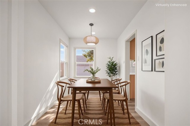 Detail Gallery Image 9 of 44 For 924 W Almond St, Compton,  CA 90220 - 3 Beds | 2 Baths