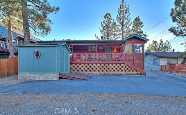 Detail Gallery Image 4 of 75 For 438 Boyd Trl, Big Bear Lake,  CA 92315 - 2 Beds | 2 Baths