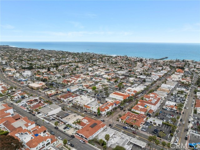 129 Avenida Rosa, San Clemente CA: https://media.crmls.org/medias/59bdb0a4-f36b-48fd-826d-180912acda46.jpg