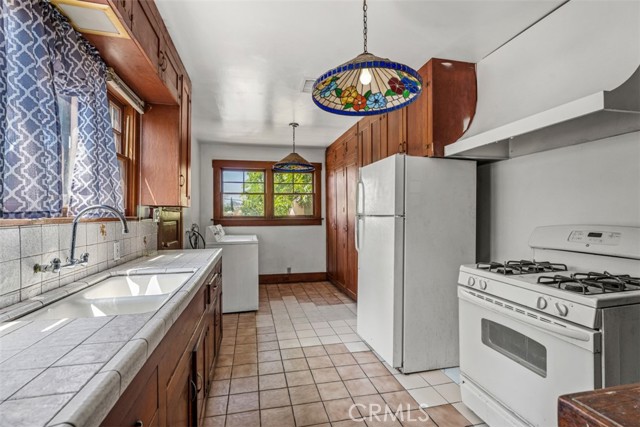 Detail Gallery Image 16 of 39 For 5065 La Roda Ave, Los Angeles,  CA 90041 - 3 Beds | 1 Baths