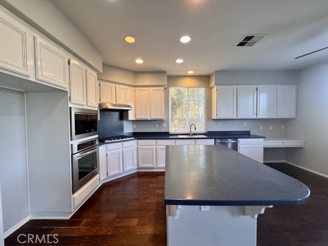 Detail Gallery Image 22 of 56 For 41713 Niblick Rd, Temecula,  CA 92591 - 5 Beds | 3/1 Baths