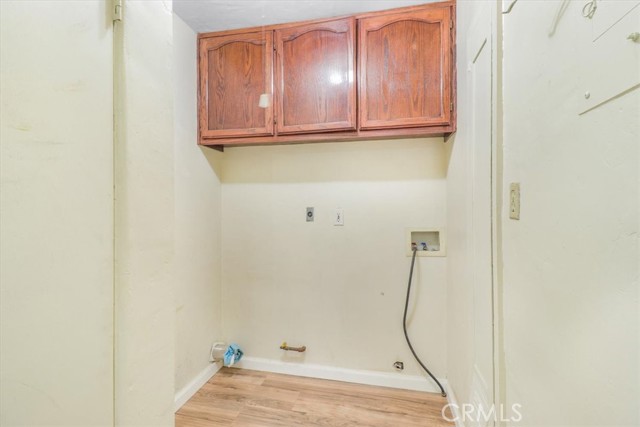 914 W 71st Street, Los Angeles CA: https://media.crmls.org/medias/59be3151-fe35-4807-8be0-5b379b23613a.jpg