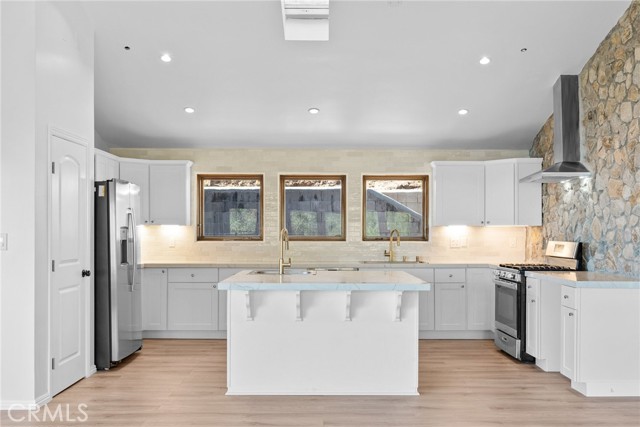 Detail Gallery Image 4 of 36 For 51422 Partington Ridge, Big Sur,  CA 93920 - 3 Beds | 3/1 Baths