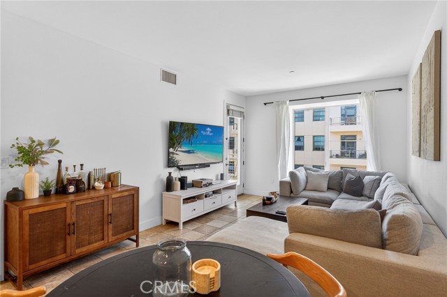 Detail Gallery Image 6 of 46 For 150 the Promenade #415,  Long Beach,  CA 90802 - 2 Beds | 2 Baths