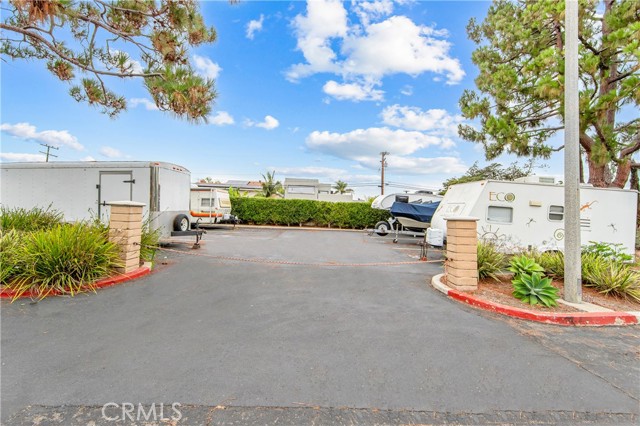 Detail Gallery Image 42 of 42 For 16407 La Bonita Ln #140,  Huntington Beach,  CA 92649 - 2 Beds | 1 Baths