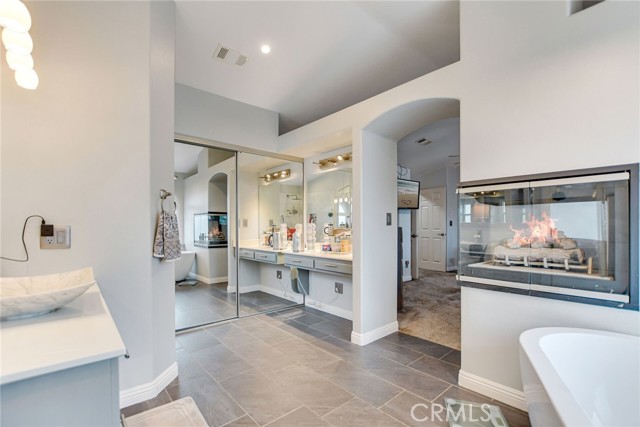 5561 Western Avenue, San Bernardino CA: https://media.crmls.org/medias/59bfc3d4-ca31-425e-abcd-cc08ca766575.jpg