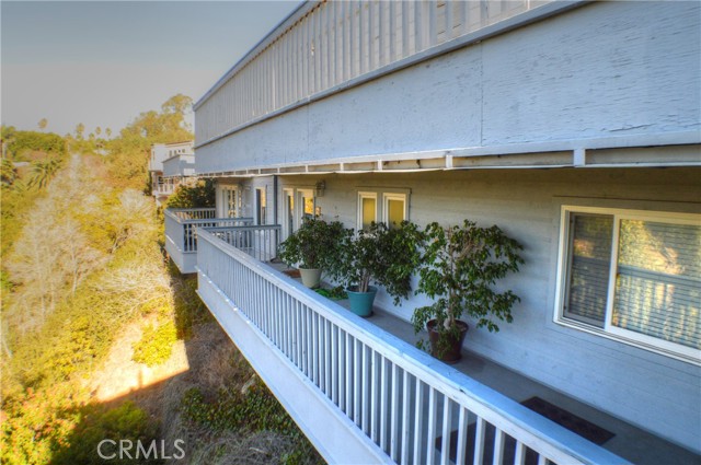 Detail Gallery Image 1 of 24 For 220 Avenida Montalvo #C,  San Clemente,  CA 92672 - 3 Beds | 2 Baths