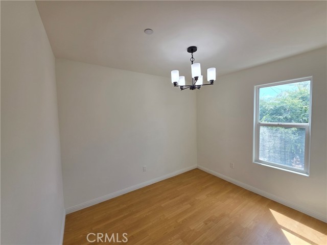 Detail Gallery Image 7 of 28 For 5321 Auckland #1,  North Hollywood,  CA 91601 - 3 Beds | 2/1 Baths