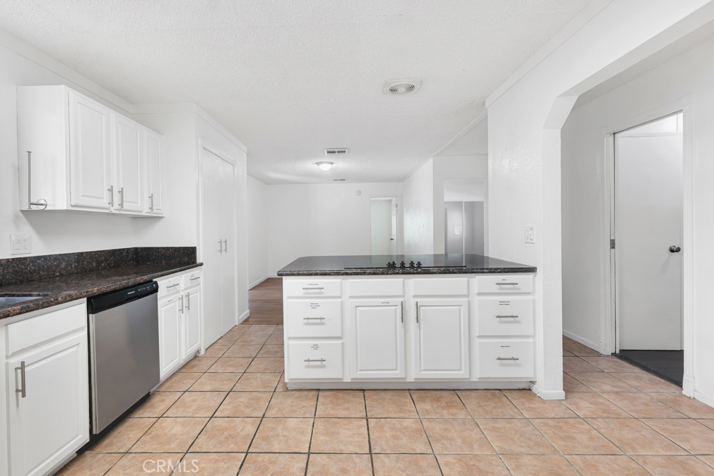 MLS #SR26162189 image #9