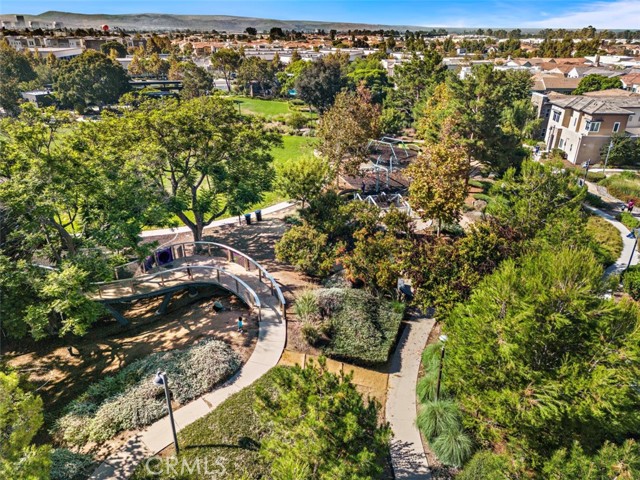 Detail Gallery Image 43 of 45 For 108 Grassblade, Irvine,  CA 92618 - 4 Beds | 4/1 Baths