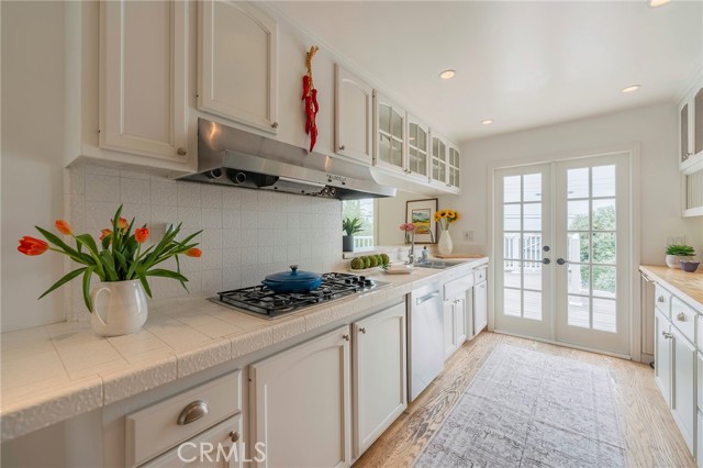 Detail Gallery Image 24 of 46 For 2175 Baleria Dr, San Pedro,  CA 90732 - 4 Beds | 2 Baths