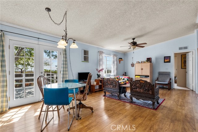 16818 Koch Street, Mojave CA: https://media.crmls.org/medias/59c28365-3f2a-4a22-81e3-c5107b9736f2.jpg
