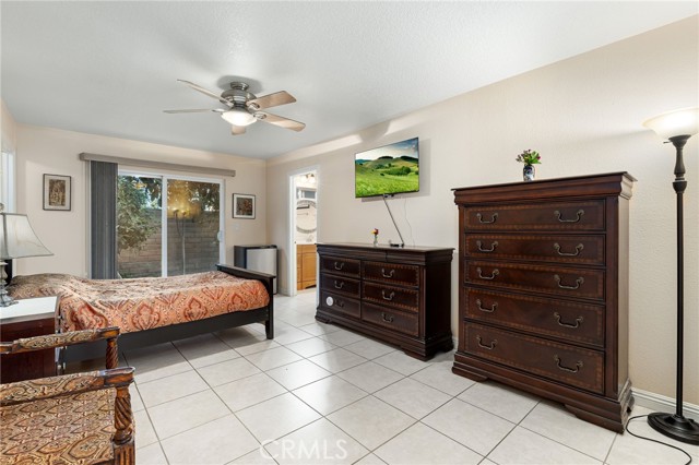 1701 Calle Catalina, San Dimas CA: https://media.crmls.org/medias/59c3a3e4-301e-458c-84fa-b3d47bd3ef83.jpg