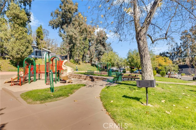 23777 Mulholland Hwy Spc 73, Calabasas CA: https://media.crmls.org/medias/59c47b98-4c9f-4e21-b9e8-8259a8bb65f5.jpg