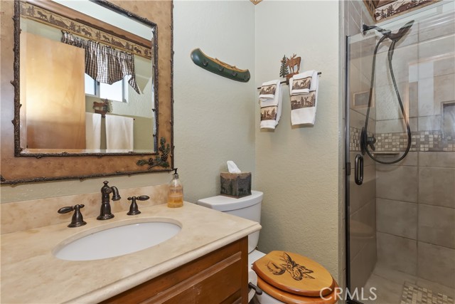 Detail Gallery Image 33 of 50 For 27380 Oakwood Dr, Lake Arrowhead,  CA 92352 - 3 Beds | 3 Baths