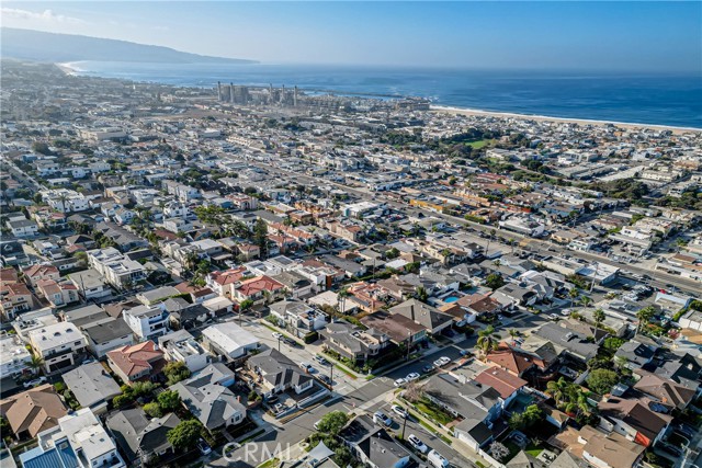 Detail Gallery Image 32 of 35 For 955 8th Pl, Hermosa Beach,  CA 90254 - 3 Beds | 2 Baths