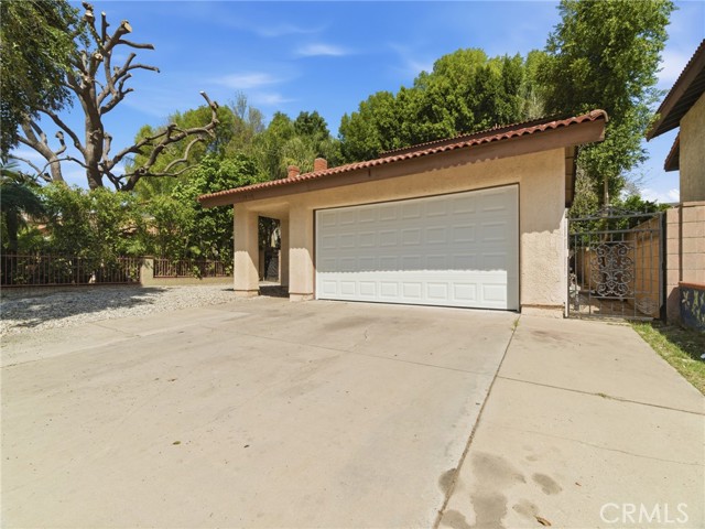 Front Image Thumbnail for CROC26062662