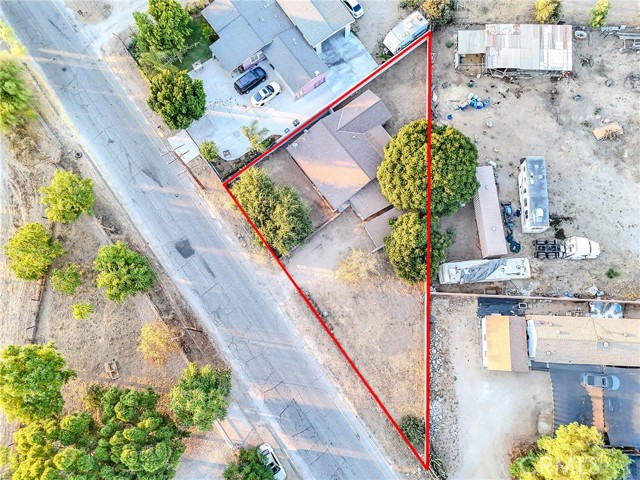 1941 Nolan Street, San Bernardino CA: https://media.crmls.org/medias/59c75598-eee2-438e-ac5c-59e4a8631916.jpg