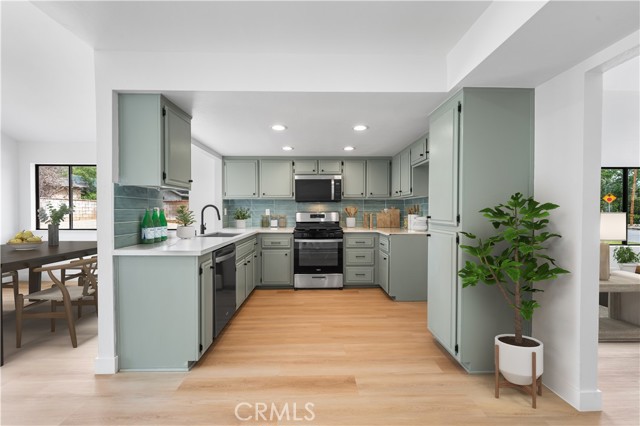 42346 W 47th W Street, Lancaster CA: https://media.crmls.org/medias/59c84865-b983-4e73-bf5b-10c433e59ed1.jpg